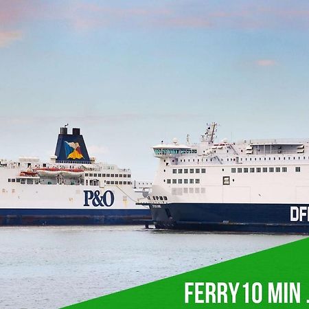 Joli Petit T2 Terrasse Proche Du Phare Leilighet Calais Eksteriør bilde